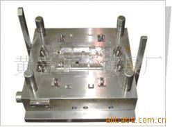 黃巖亞華模具廠 專業(yè)模具加工產(chǎn)品與先進(jìn)機(jī)械設(shè)備全覽